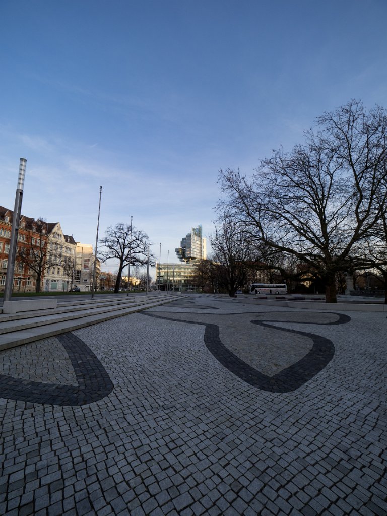 PC268988.jpg - OLYMPUS DIGITAL CAMERA