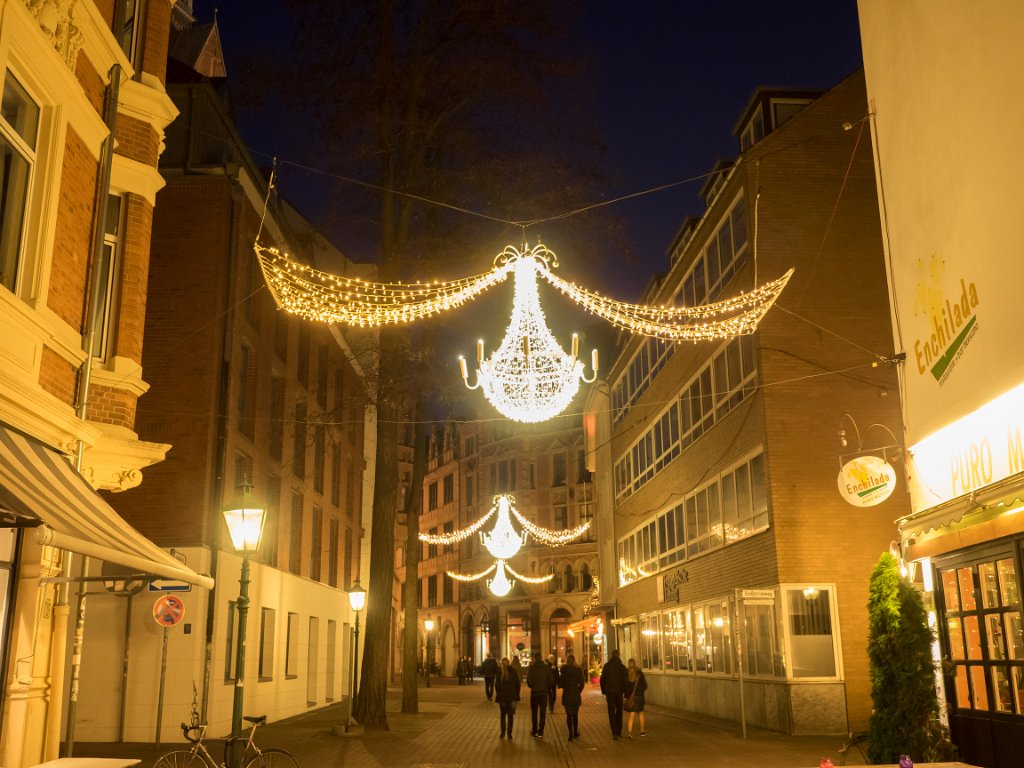 PC269021.jpg - OLYMPUS DIGITAL CAMERA