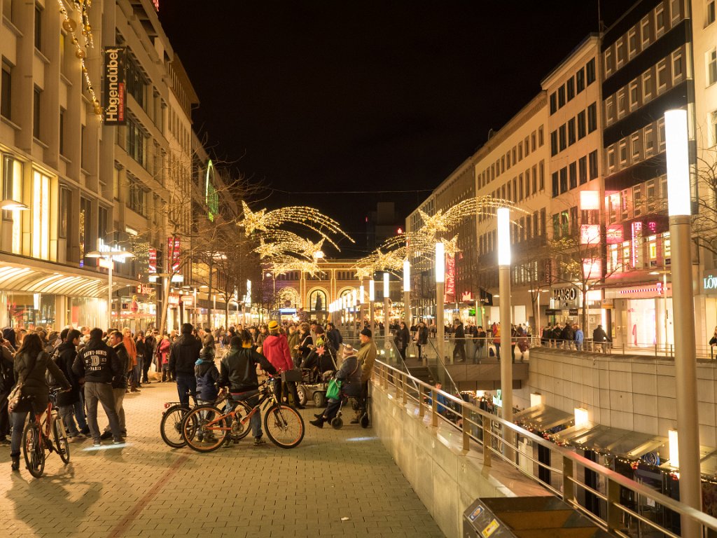 PC269038.jpg - OLYMPUS DIGITAL CAMERA