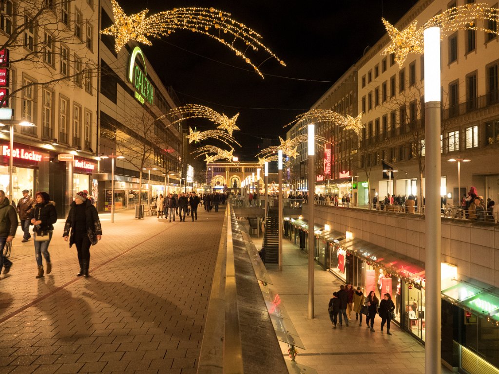 PC269043.jpg - OLYMPUS DIGITAL CAMERA