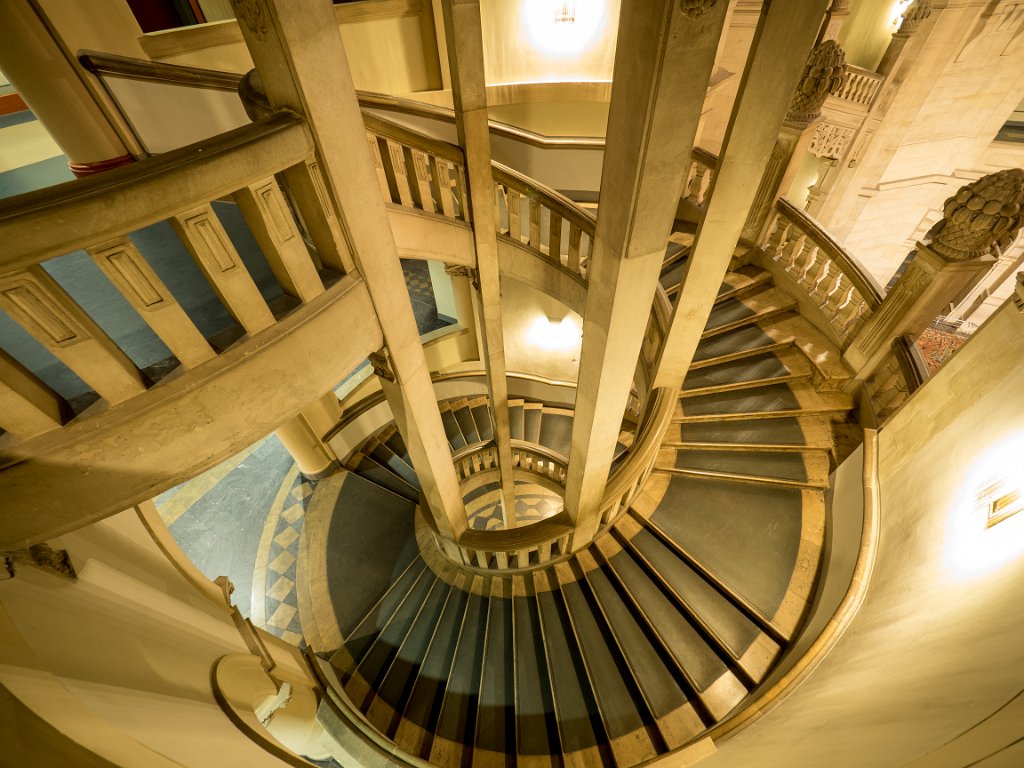 PC279472.jpg - OLYMPUS DIGITAL CAMERA