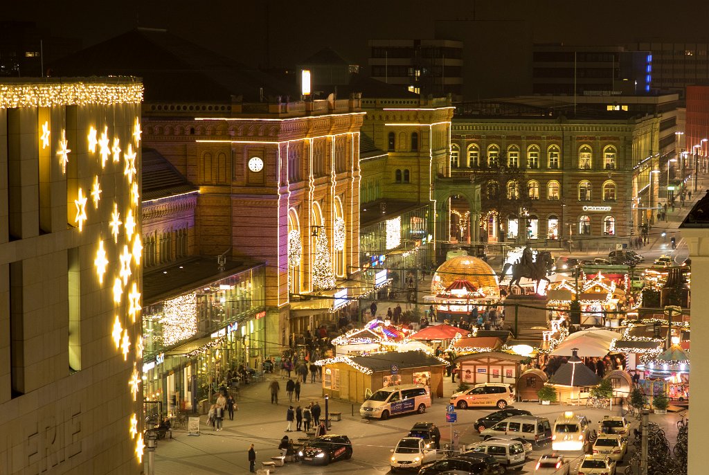 PC289647.jpg - OLYMPUS DIGITAL CAMERA