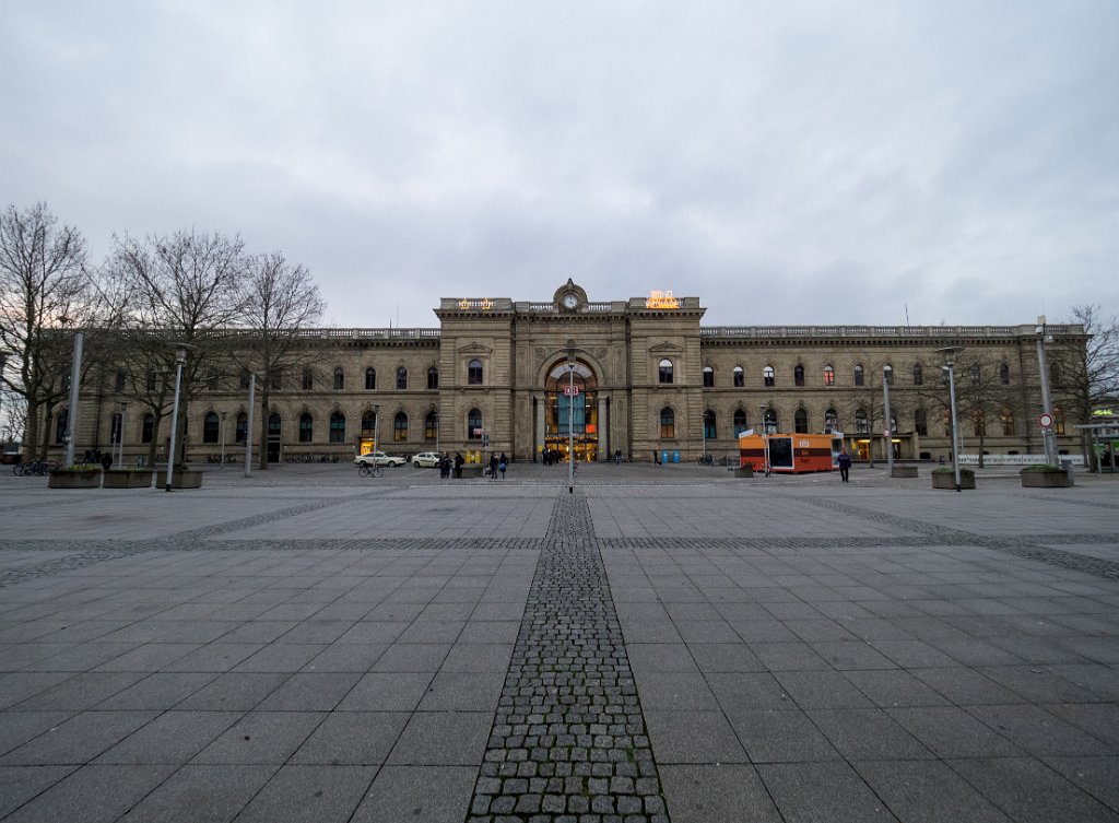 P1011251.jpg - OLYMPUS DIGITAL CAMERA