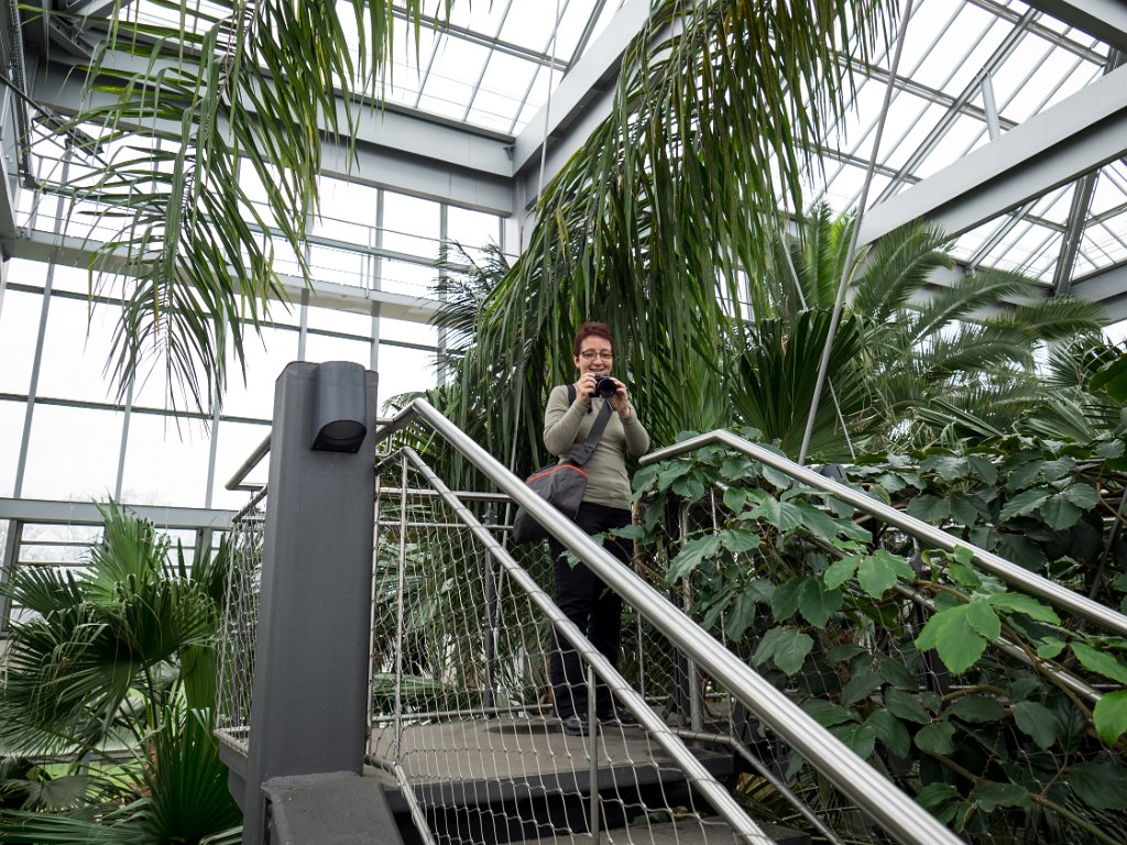 PC309810.jpg - OLYMPUS DIGITAL CAMERA