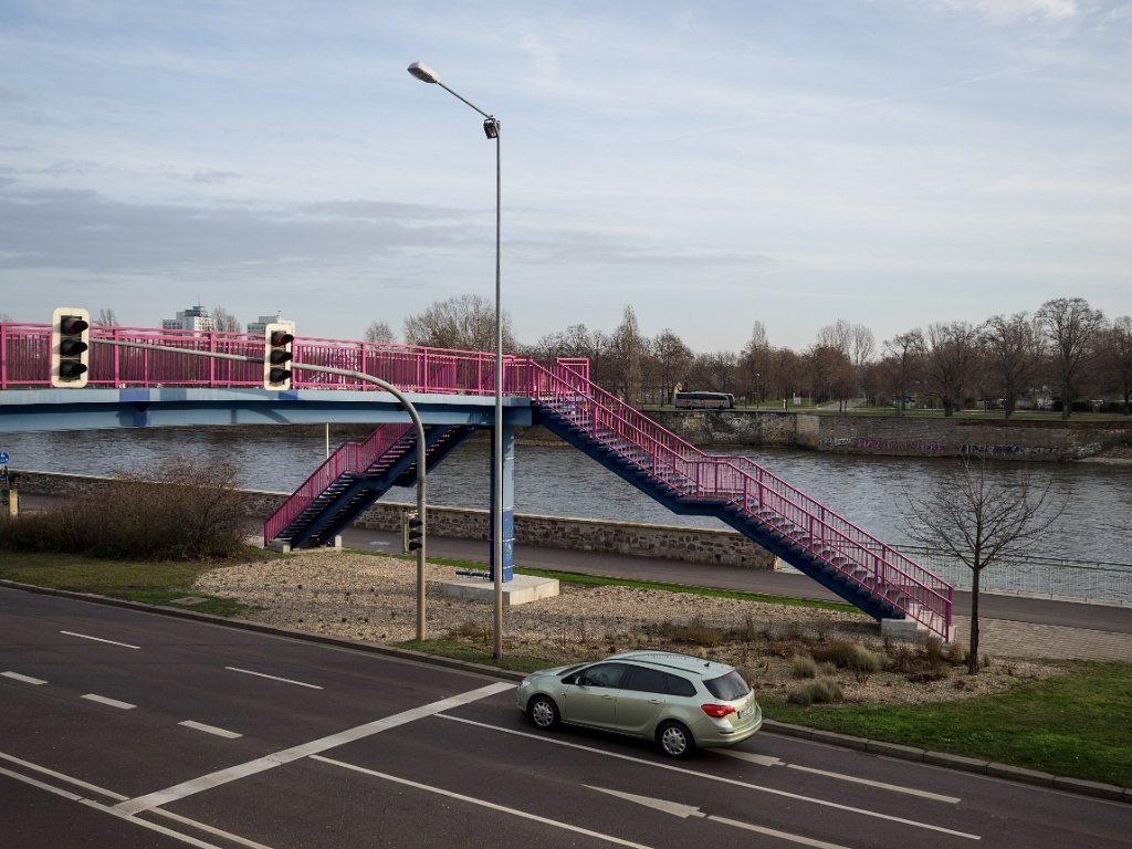 PC310710.jpg - OLYMPUS DIGITAL CAMERA