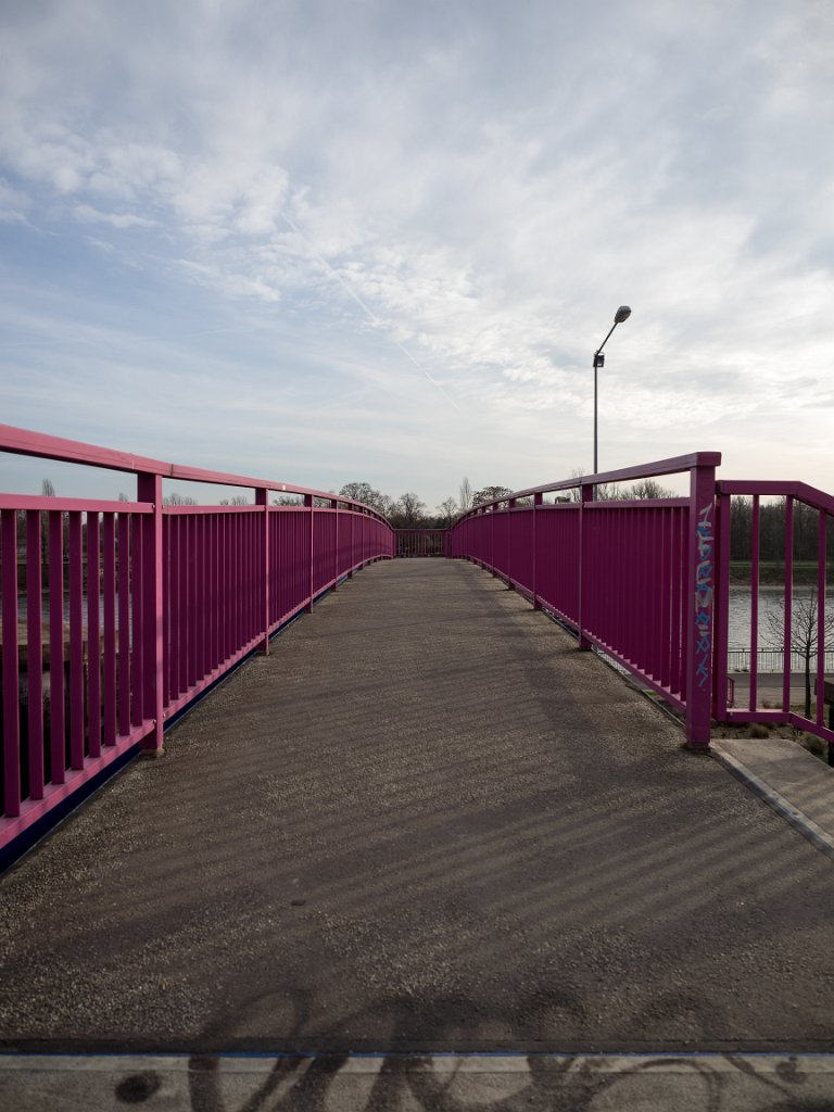 PC310712.jpg - OLYMPUS DIGITAL CAMERA