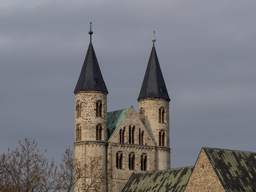 PC310725.jpg - OLYMPUS DIGITAL CAMERA