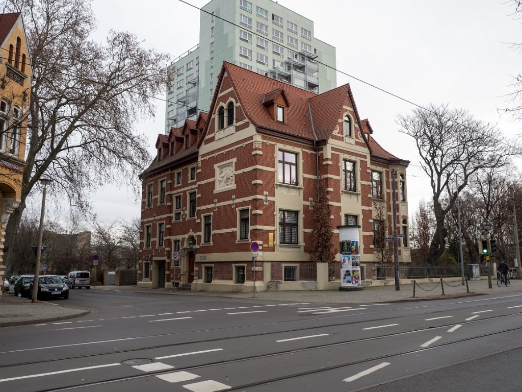 PC310747.jpg - OLYMPUS DIGITAL CAMERA