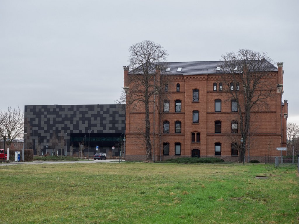 PC310754.jpg - OLYMPUS DIGITAL CAMERA