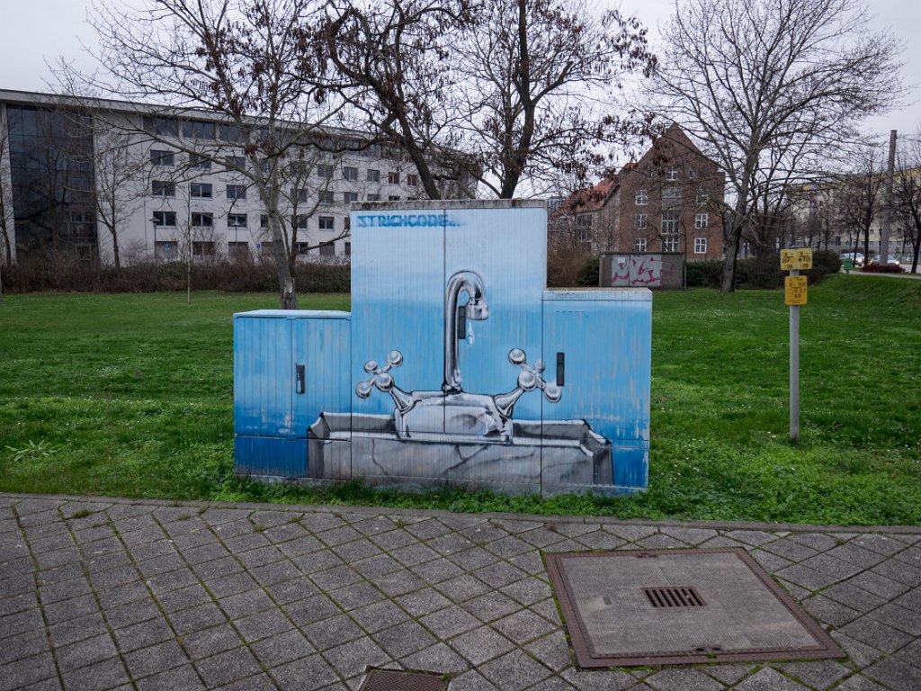 PC310830.jpg - OLYMPUS DIGITAL CAMERA