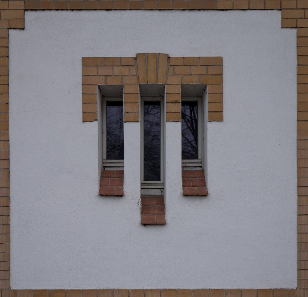 PC310832.jpg - OLYMPUS DIGITAL CAMERA