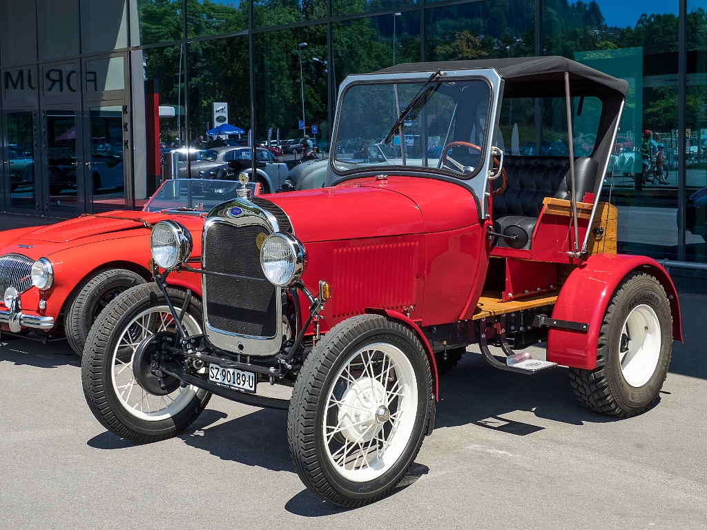 P5273672.jpg - OLYMPUS DIGITAL CAMERA